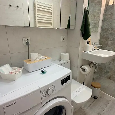 Appartement 13 *